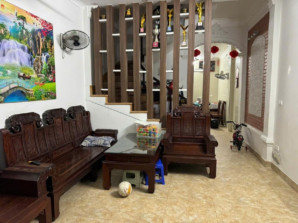 Bán Nhanh nhà Định Công, 55m2, 5 tầng, MT4m, 6 ngủ, ô tô đỗ, chỉ 9 tỷ - Ảnh 1